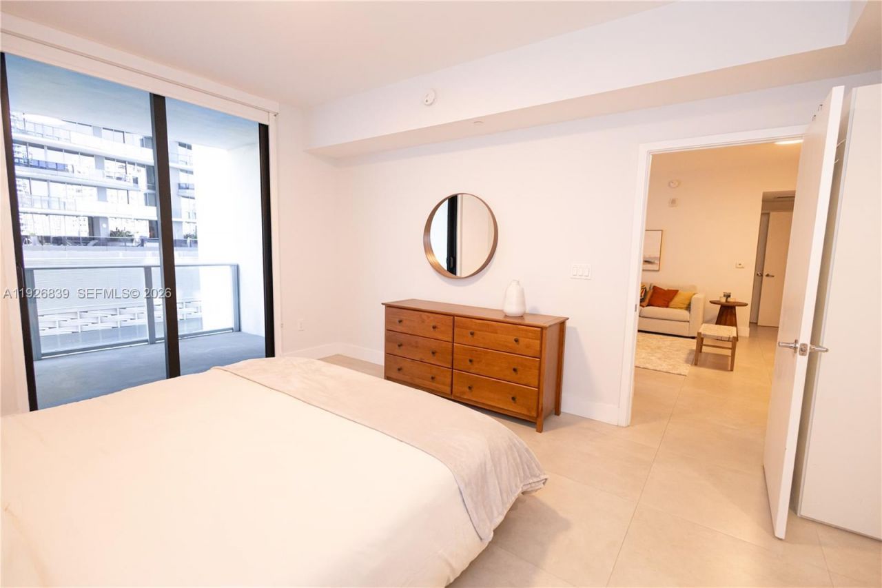 Please Call For Address, Unit 1807, Miami, FL 33131 Photo