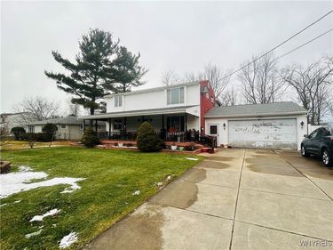 19 Schultz Road, Orchard Park, NY 14127