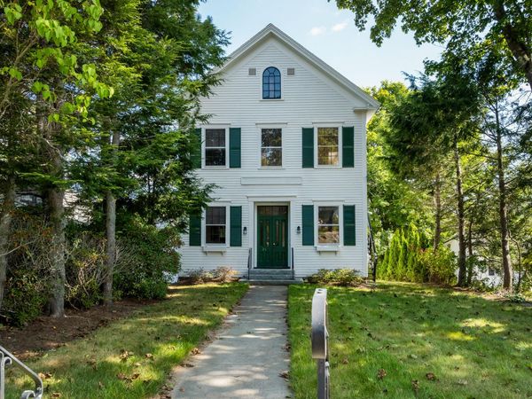 25 Oak Street , Boothbay Harbor, ME 04538