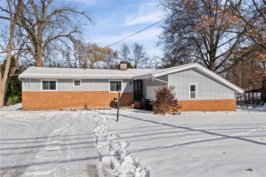 24061 Fairmount Boulevard, Beachwood, OH 44122 Main Photo