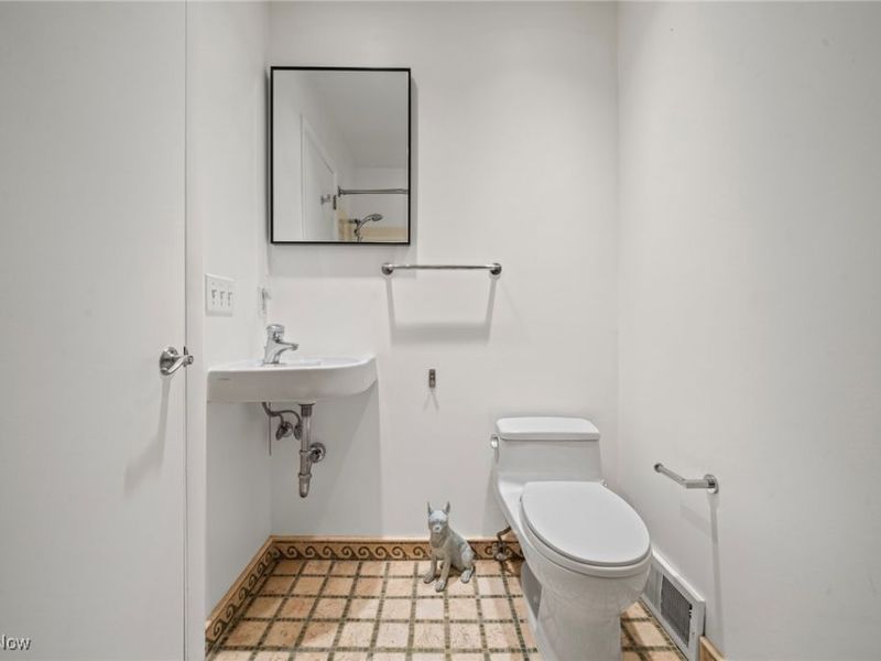 24061 Fairmount Boulevard, Beachwood, OH 44122 Photo 19