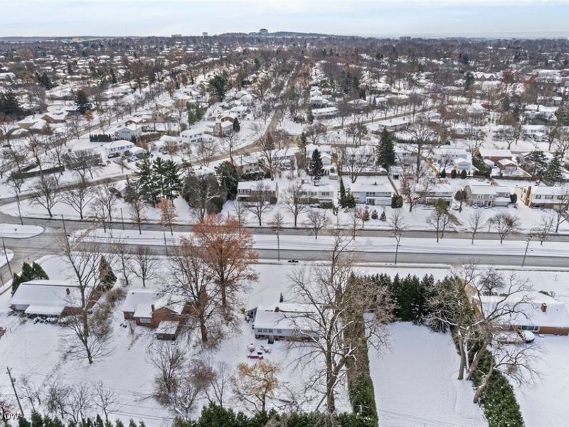 24061 Fairmount Boulevard, Beachwood, OH 44122 Photo 35