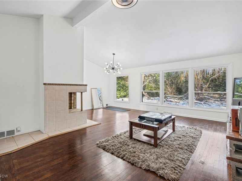 24061 Fairmount Boulevard, Beachwood, OH 44122 Photo 5