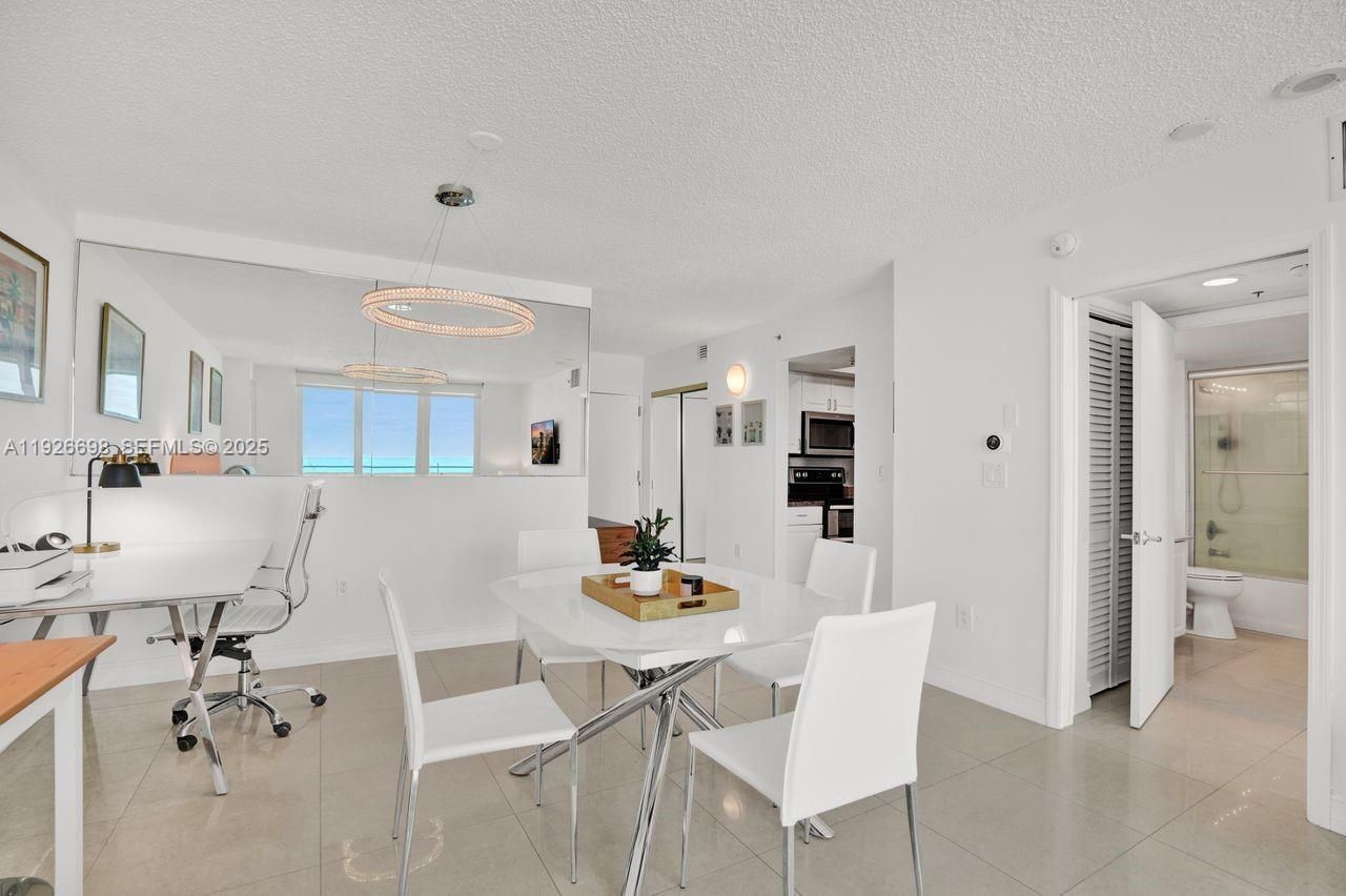 90 Alton Rd, Unit 2907, Miami Beach, FL 33139 Photo