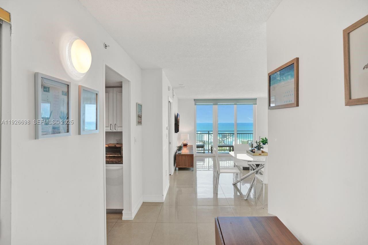 90 Alton Rd, Unit 2907, Miami Beach, FL 33139 Photo