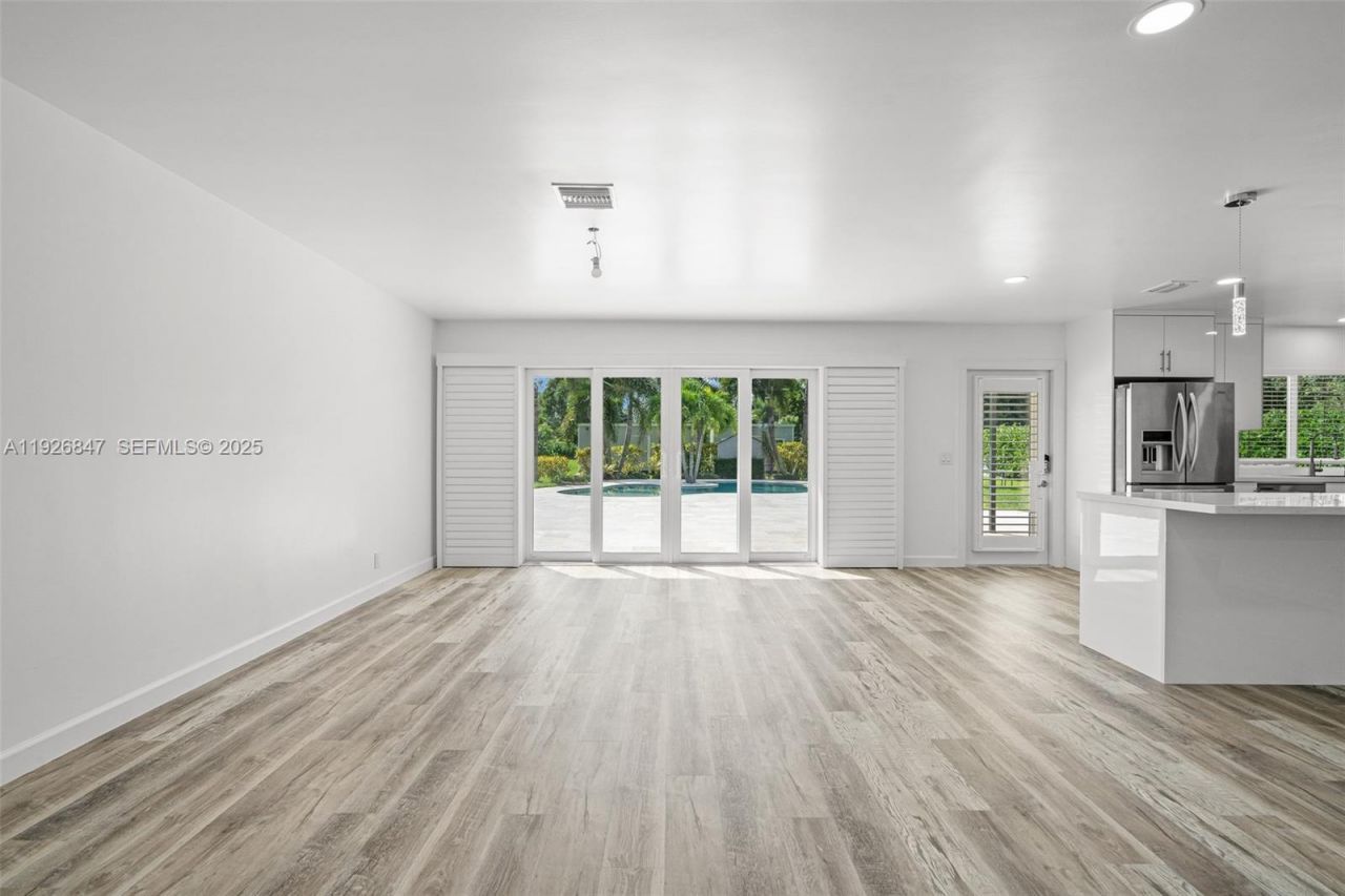 14330 SW 16th St, Davie, FL 33325 Photo