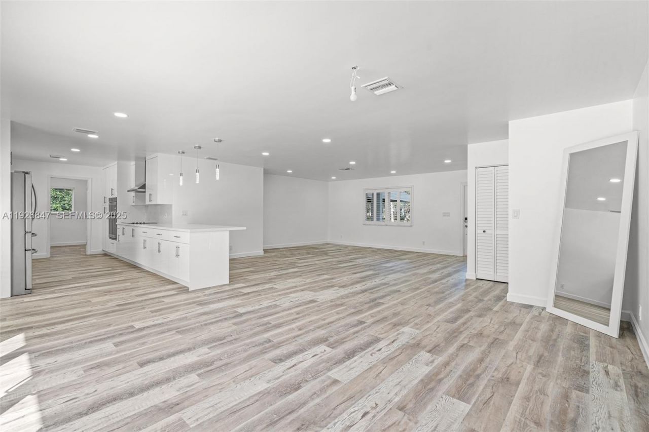 14330 SW 16th St, Davie, FL 33325 Photo