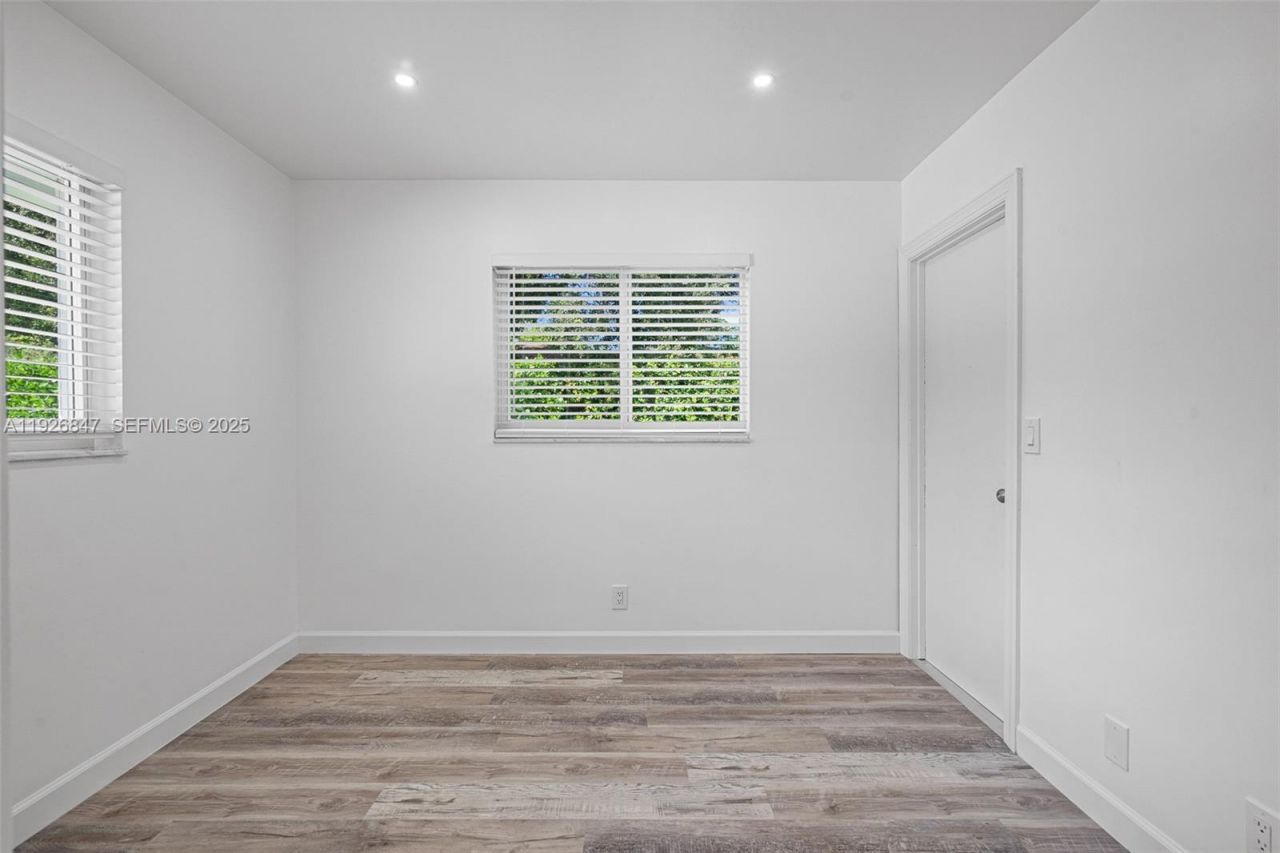 14330 SW 16th St, Davie, FL 33325 Photo