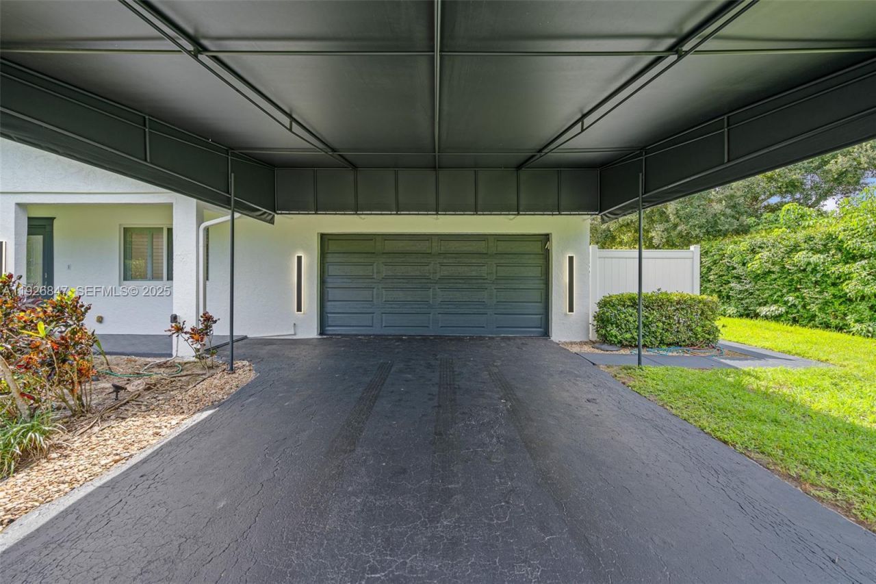 14330 SW 16th St, Davie, FL 33325 Photo