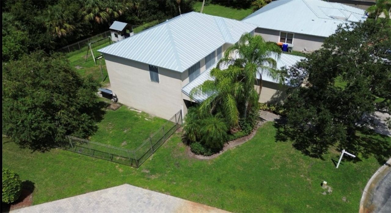 6090 46th Lane, Vero Beach, FL 32967 Photo