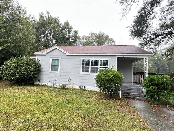 511 Avondale Court, Mobile, AL 36617