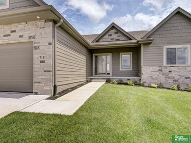 7131 N 172 Street, Bennington, NE 68007
