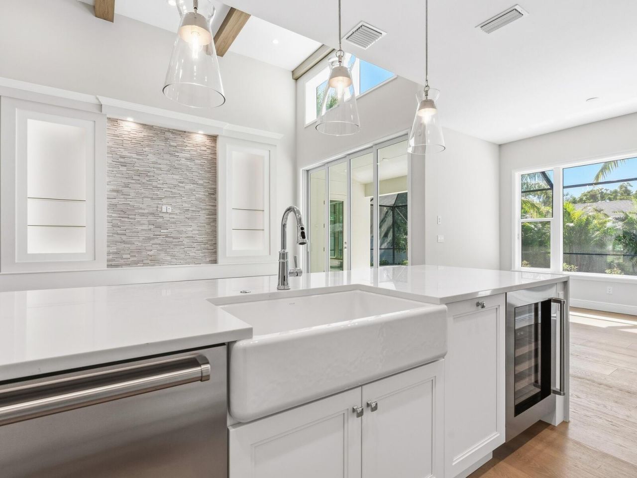 1876 Magnolia Street, Sarasota, FL 34239 Photo