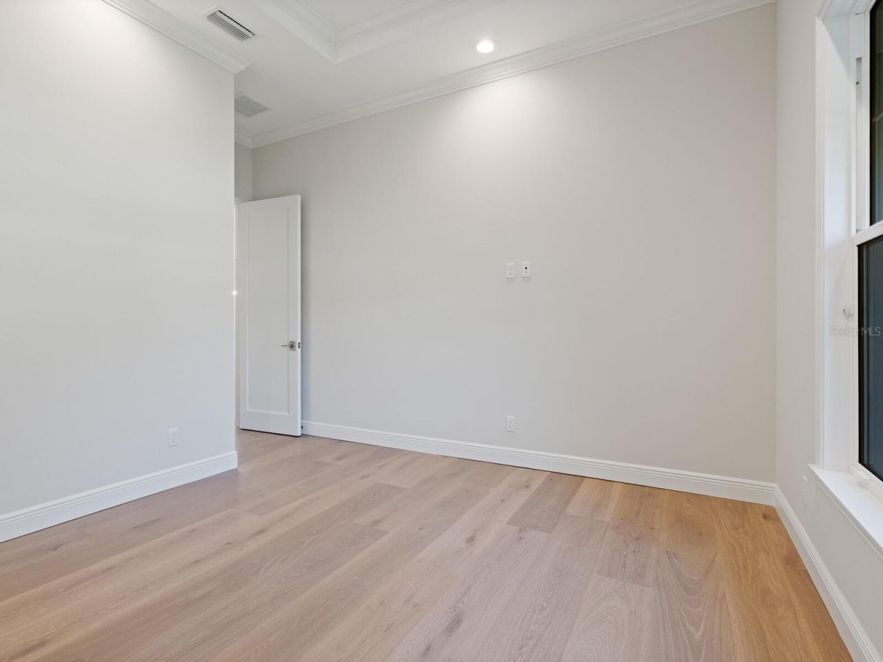 1876 Magnolia Street, Sarasota, FL 34239 Photo