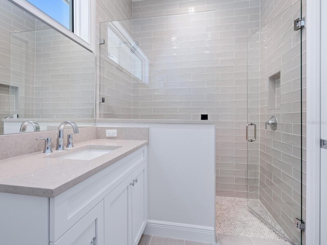 1876 Magnolia Street, Sarasota, FL 34239 Photo