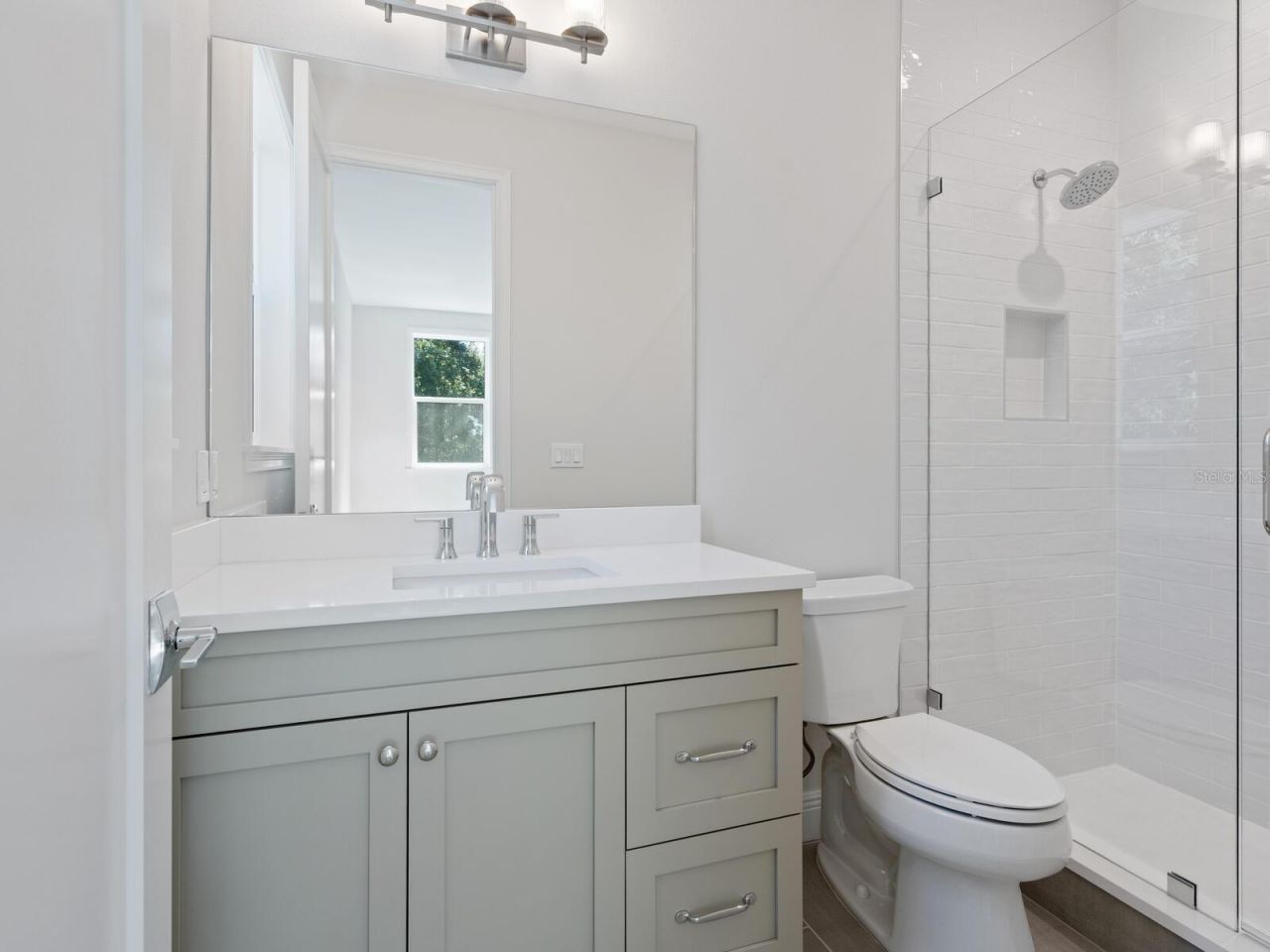 1876 Magnolia Street, Sarasota, FL 34239 Photo