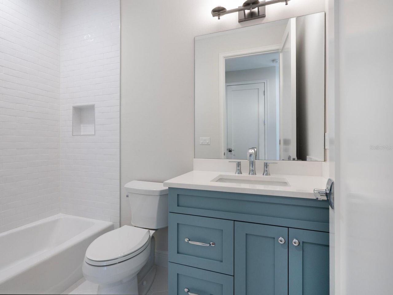 1876 Magnolia Street, Sarasota, FL 34239 Photo