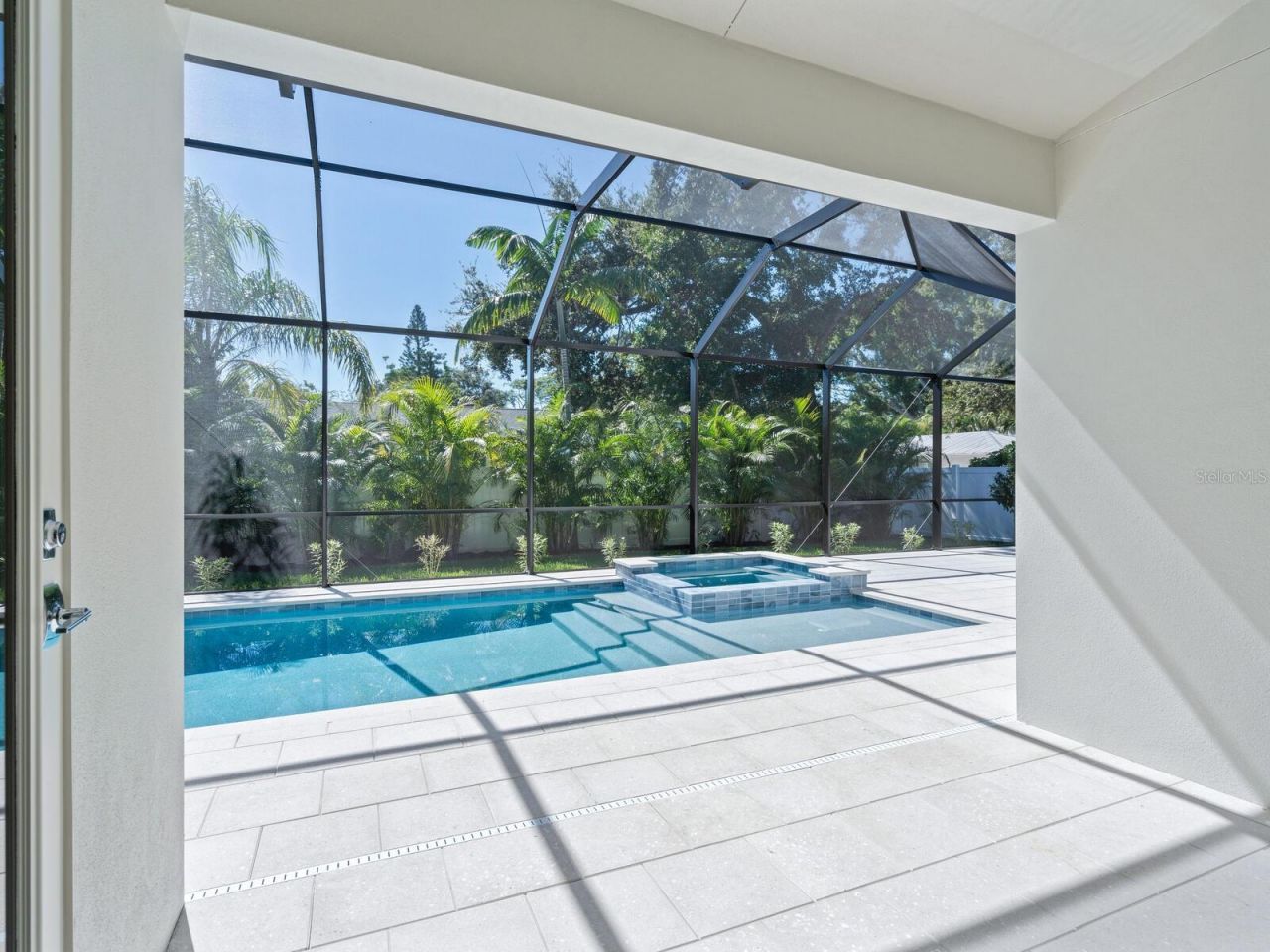 1876 Magnolia Street, Sarasota, FL 34239 Photo