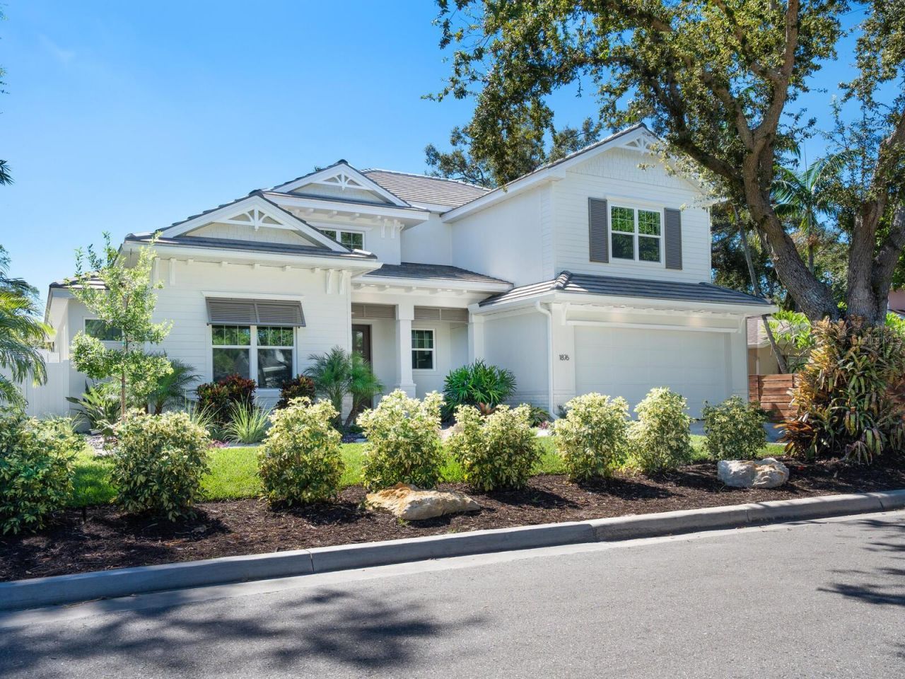 1876 Magnolia Street, Sarasota, FL 34239 Photo