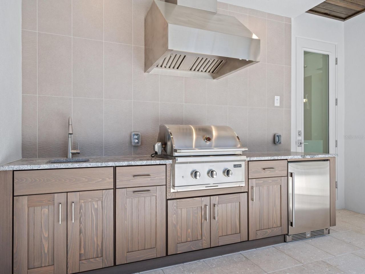 1876 Magnolia Street, Sarasota, FL 34239 Photo