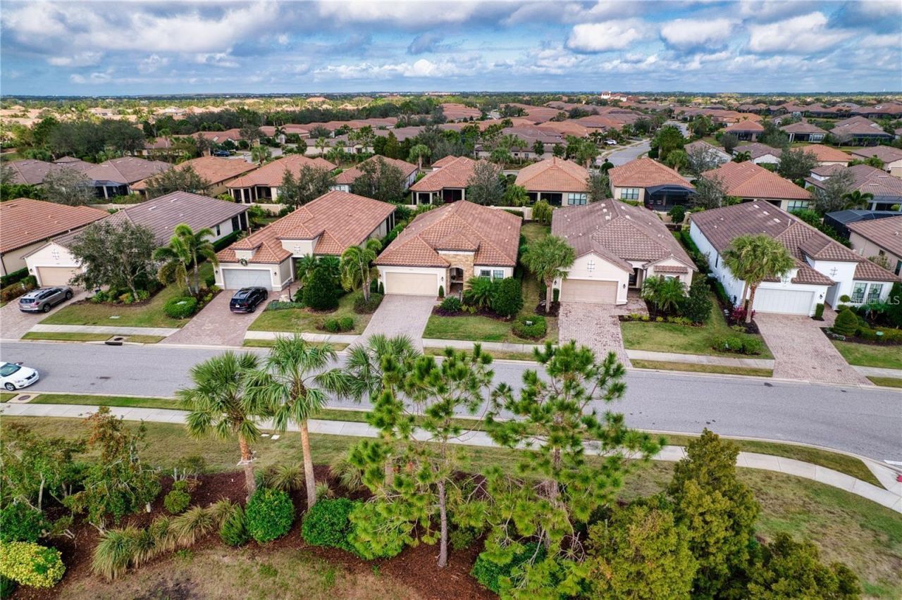 13031 Palermo Drive, Lakewood Ranch, FL 34211 Photo