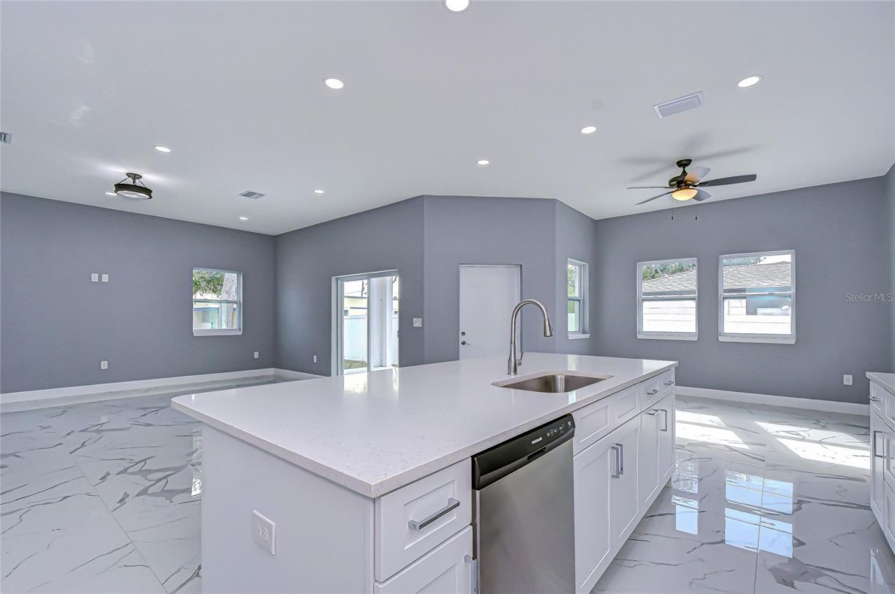 5312 76th Avenue N, Pinellas Park, FL 33781 Photo