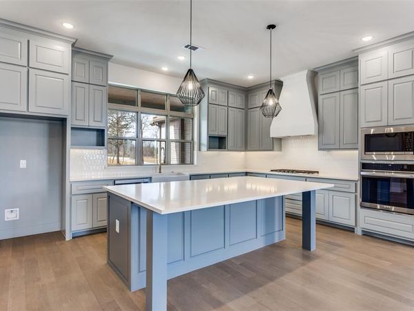 521 Aermotor Loop, Weatherford, TX 76085