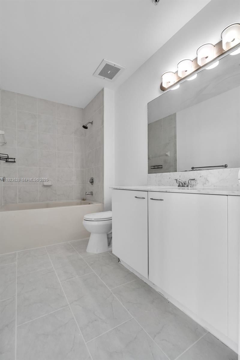 133 NE 2nd Ave, Unit 3610, Miami, FL 33132 Photo