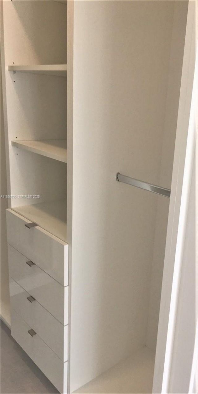 1000 West Ave, Unit 1027, Miami Beach, FL 33139 Photo