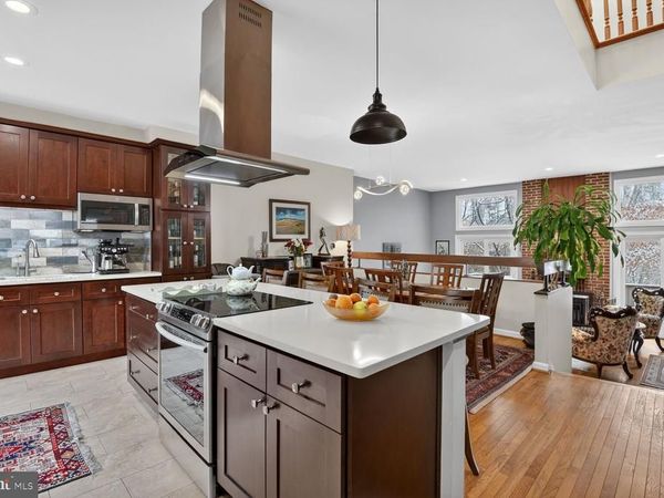 7511 BRADLEY BOULEVARD, BETHESDA, MD 20817