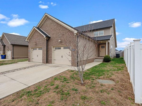 6563 Night Horse Circle, Bowling Green, KY 42101