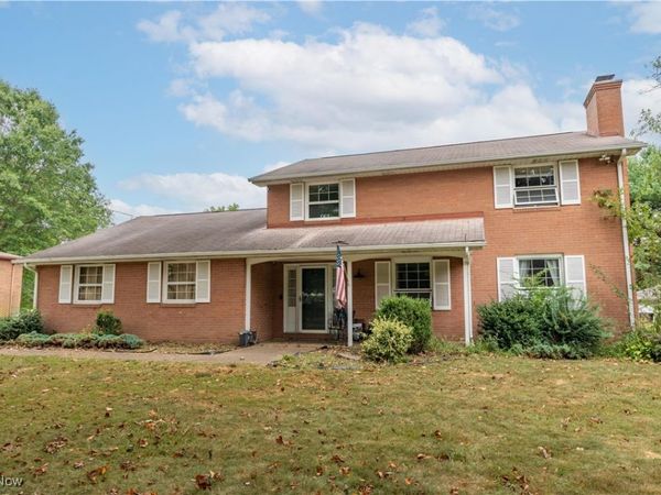 815 44th Street NE, Canton, OH 44714