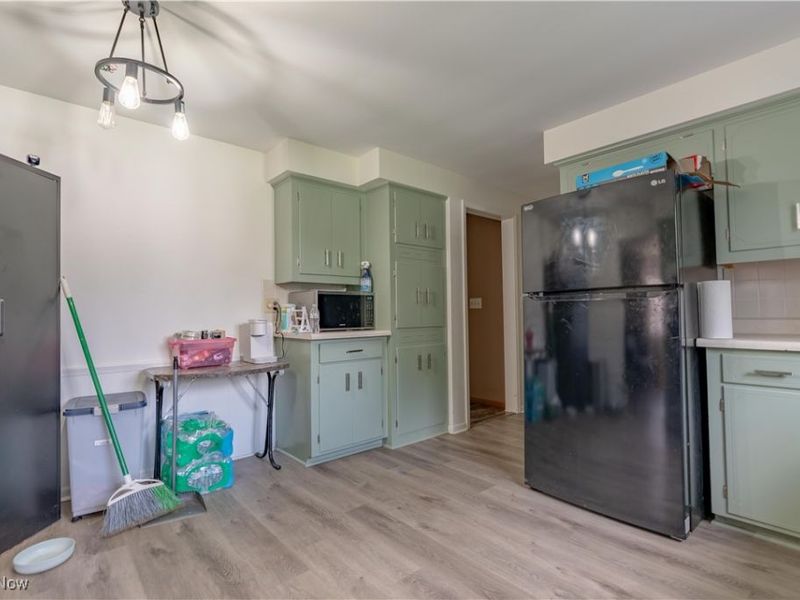 815 44th Street NE, Canton, OH 44714 Photo 10