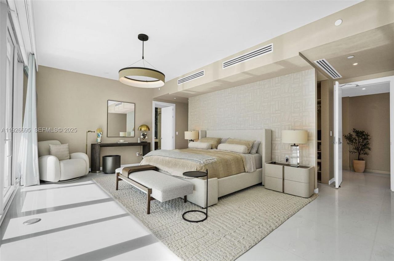 300 Biscayne Blvd Way, Unit 301E, Miami, FL 33131 Photo