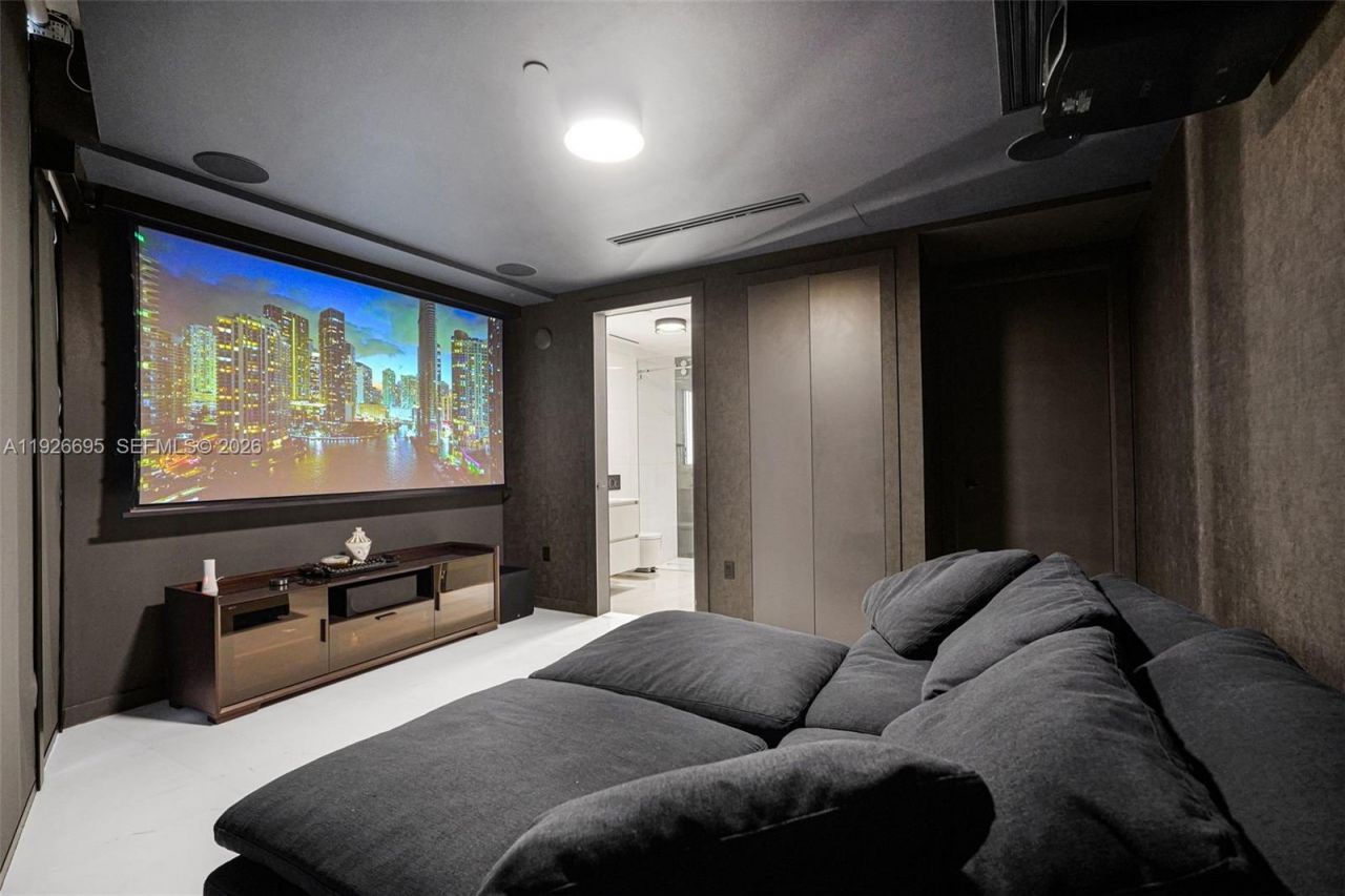 300 Biscayne Blvd Way, Unit 301E, Miami, FL 33131 Photo