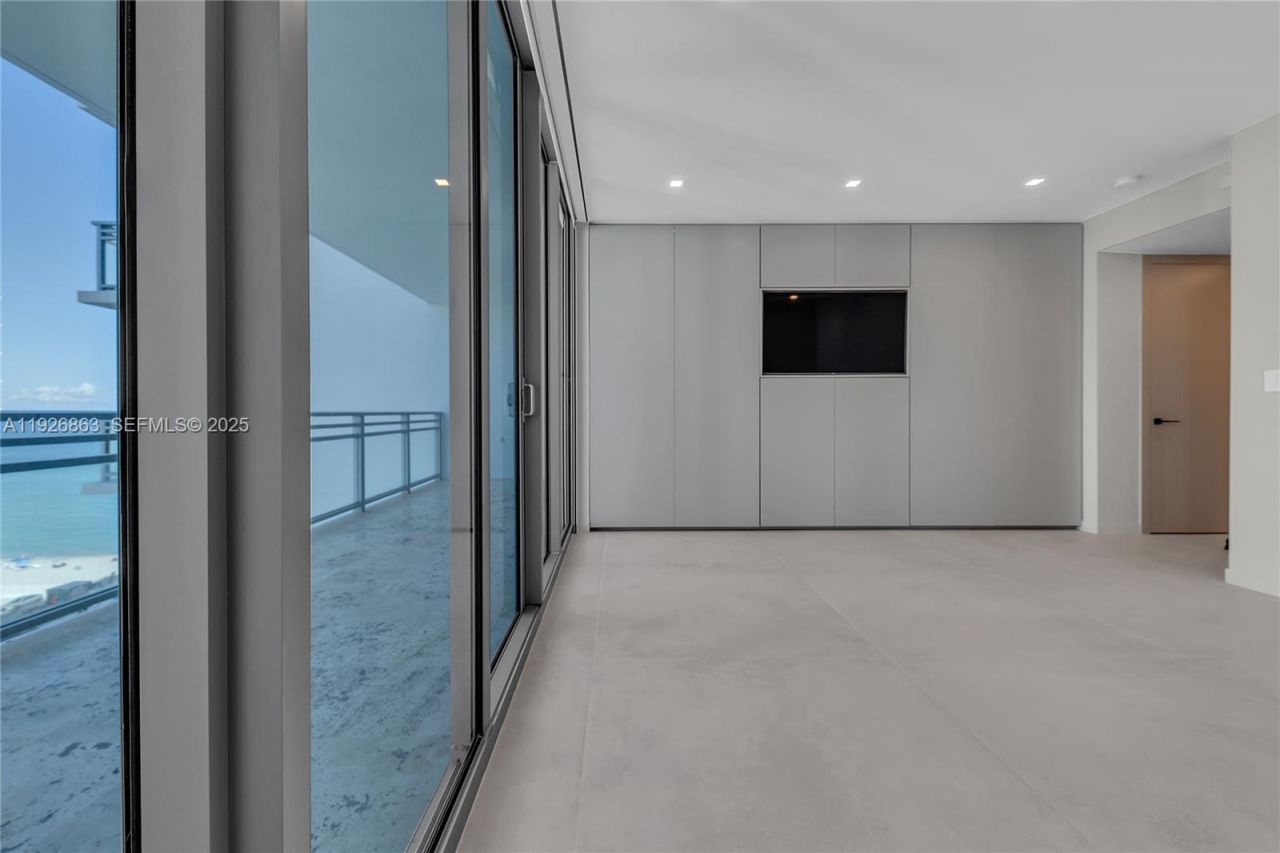 3535 S Ocean Dr, Unit 1003, Hollywood, FL 33019 Photo