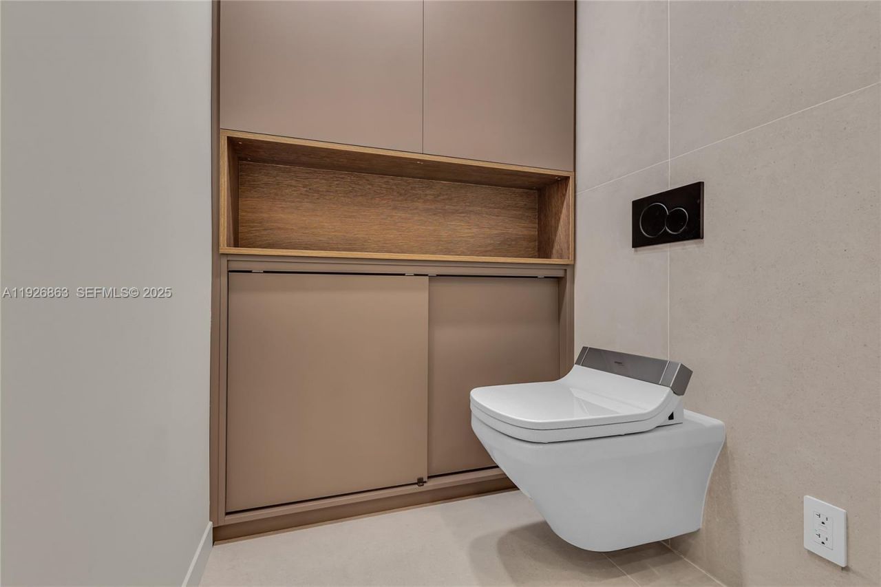 3535 S Ocean Dr, Unit 1003, Hollywood, FL 33019 Photo