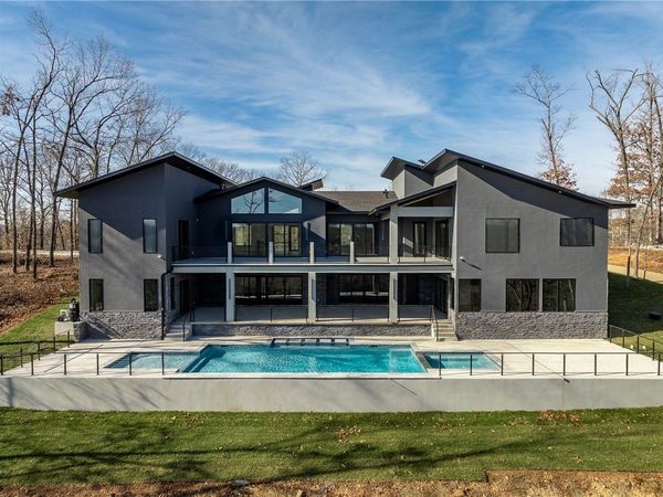 15903 Hawks Landing Drive, Rogers, AR 72756