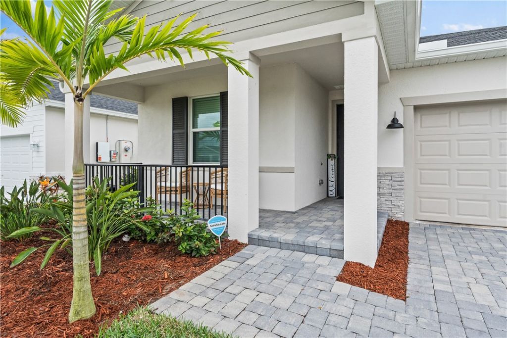 9049 Dahlia Circle, Port Saint Lucie, FL 34986 Photo
