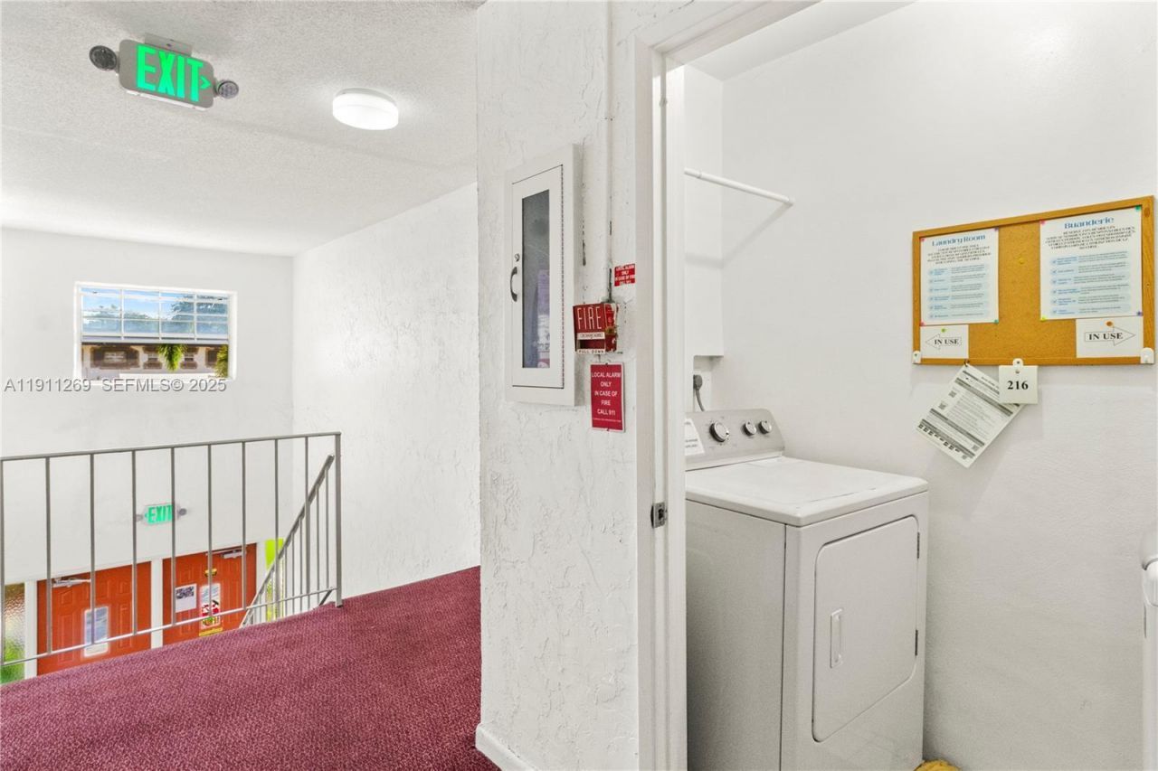 5661 SW 2nd Ct, Unit 216, Margate, FL 33068 Photo