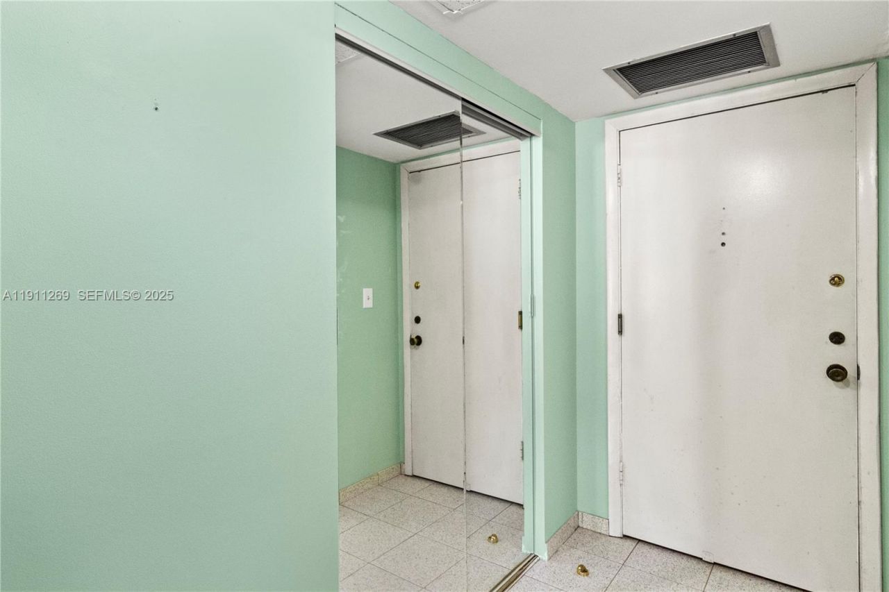 5661 SW 2nd Ct, Unit 216, Margate, FL 33068 Photo