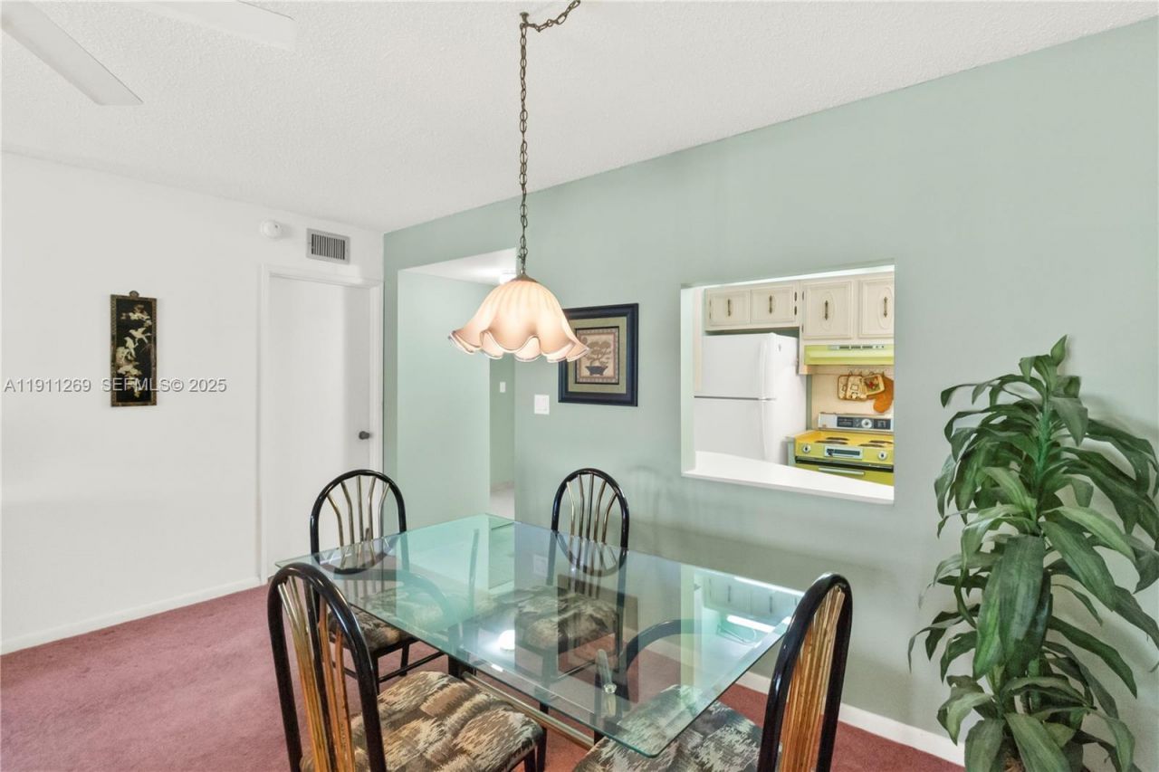 5661 SW 2nd Ct, Unit 216, Margate, FL 33068 Photo