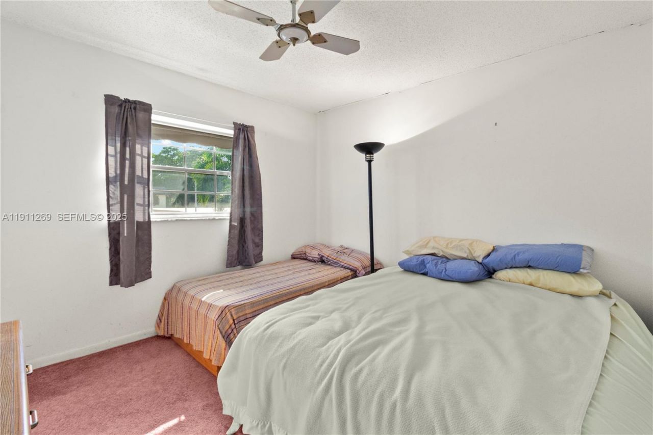 5661 SW 2nd Ct, Unit 216, Margate, FL 33068 Photo