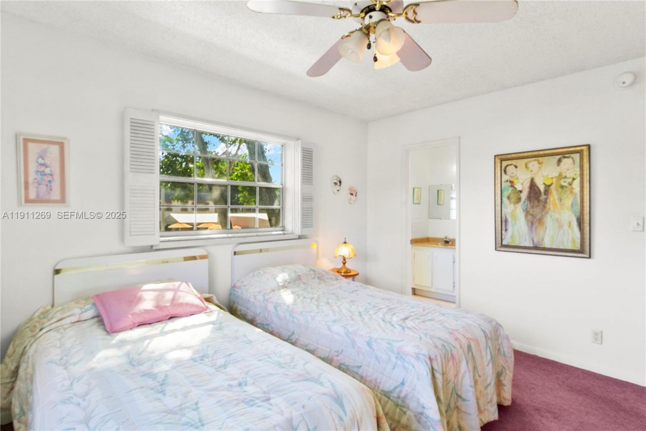 5661 SW 2nd Ct, Unit 216, Margate, FL 33068 Photo