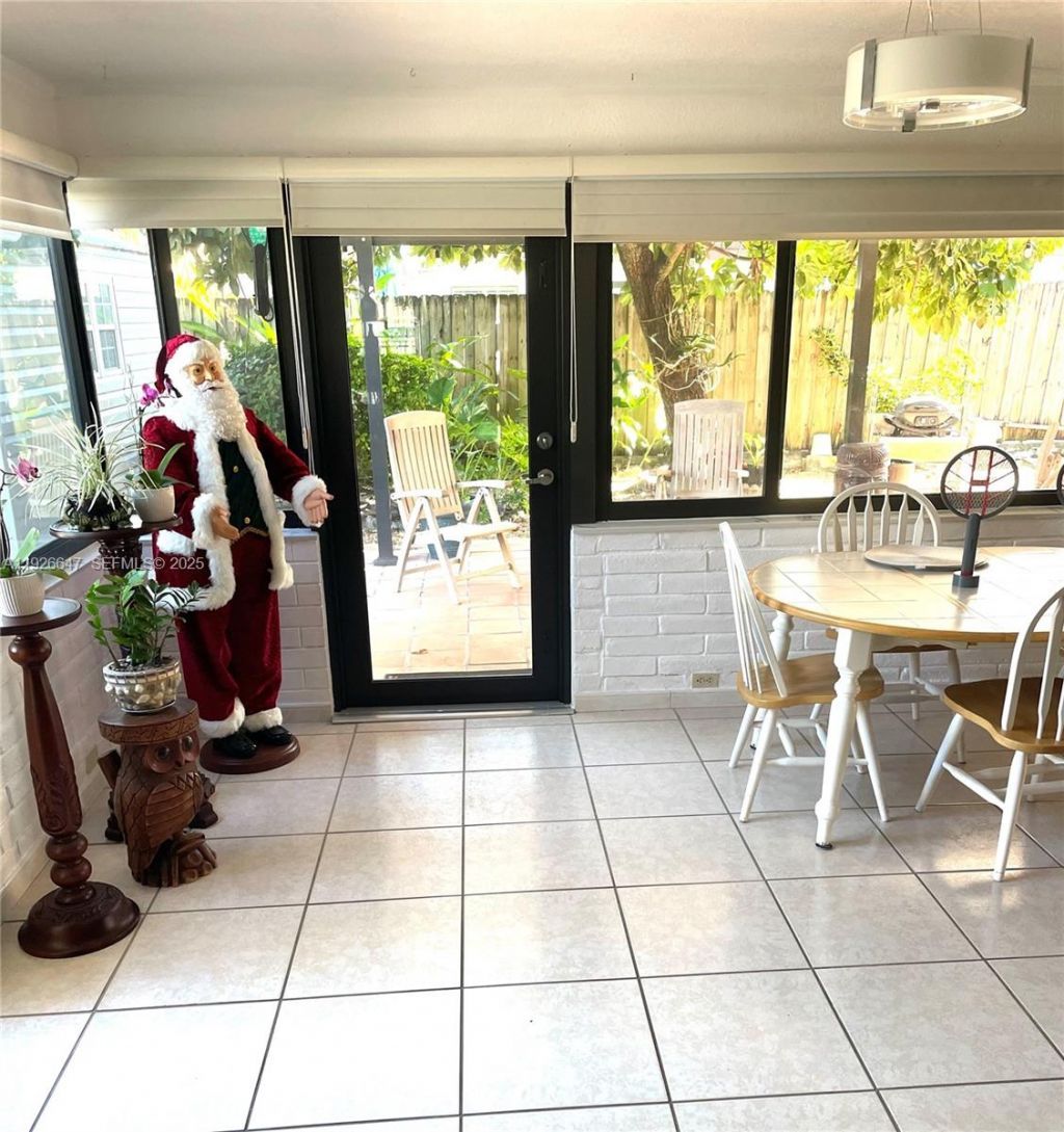 4635 SW 95th Ave, Miami, FL 33165 Photo