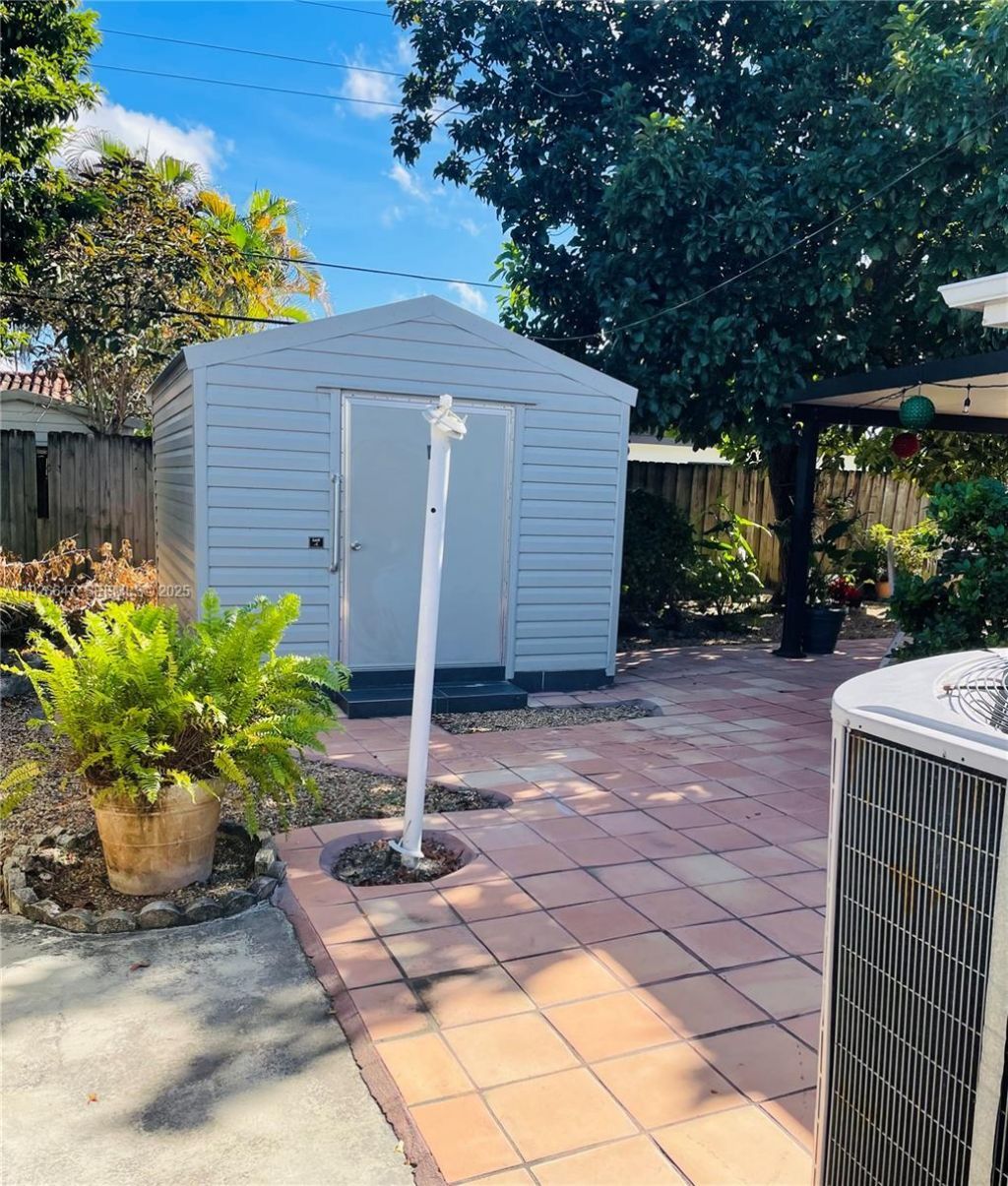 4635 SW 95th Ave, Miami, FL 33165 Photo