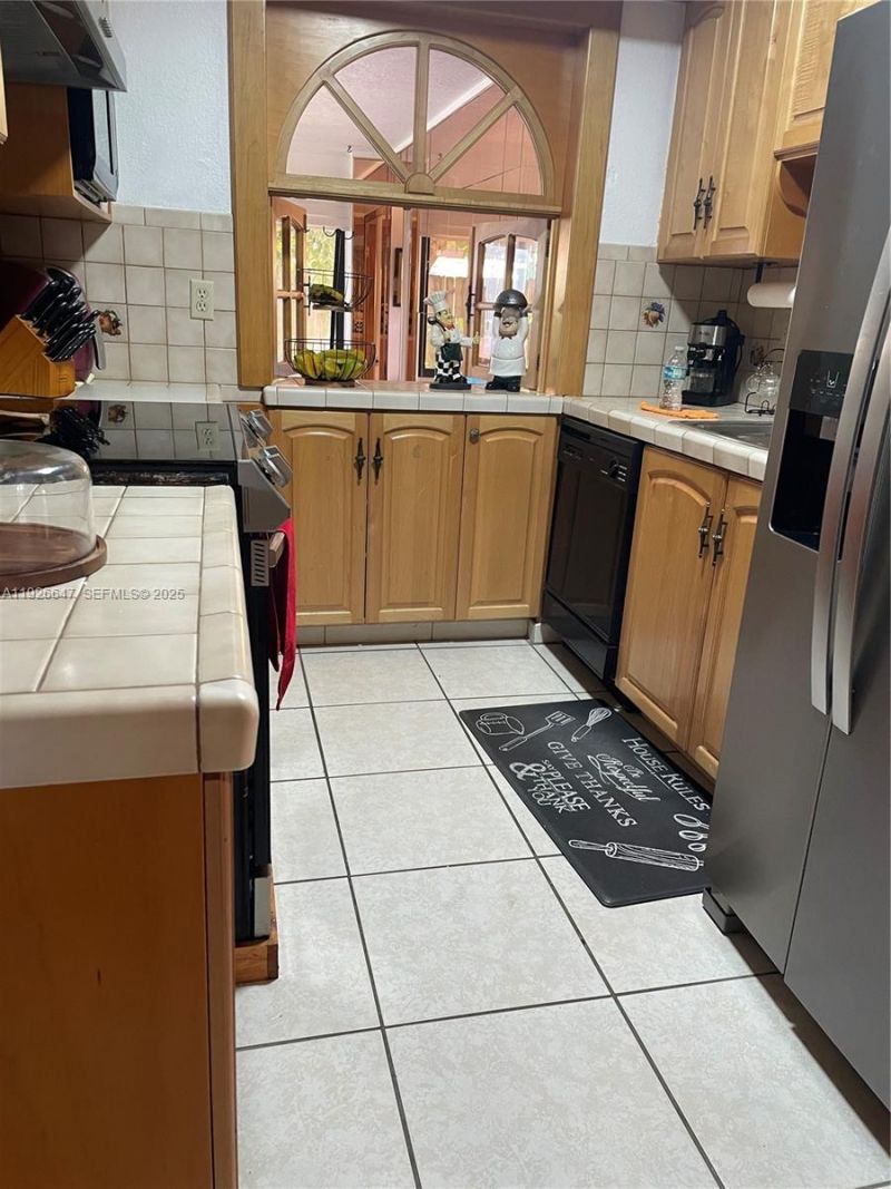 4635 SW 95th Ave, Miami, FL 33165 Photo