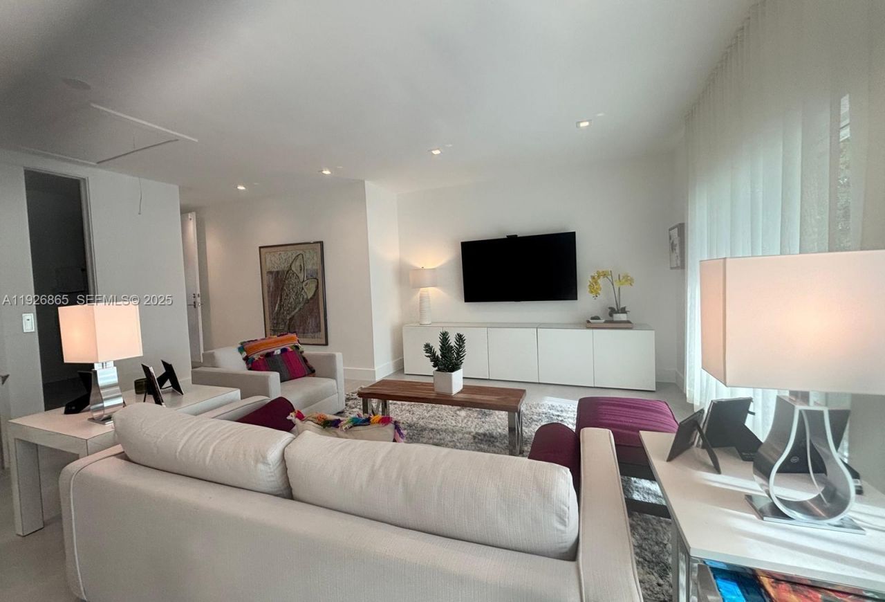 9121 SW 85th St, Unit 2, Miami, FL 33173 Photo