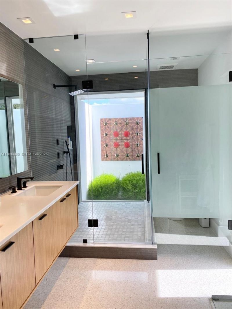 9121 SW 85th St, Unit 2, Miami, FL 33173 Photo