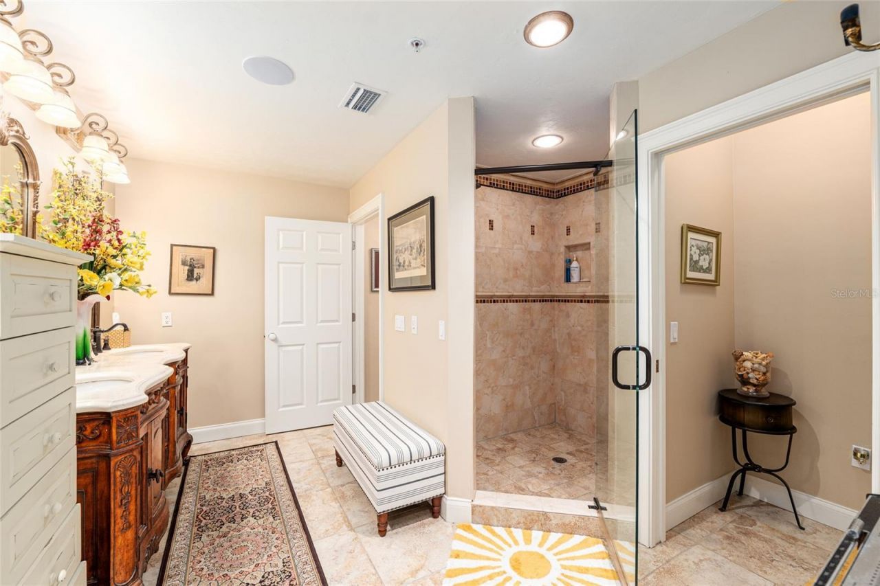 5015 SW 91 Terrace, Gainesville, FL 32608 Photo